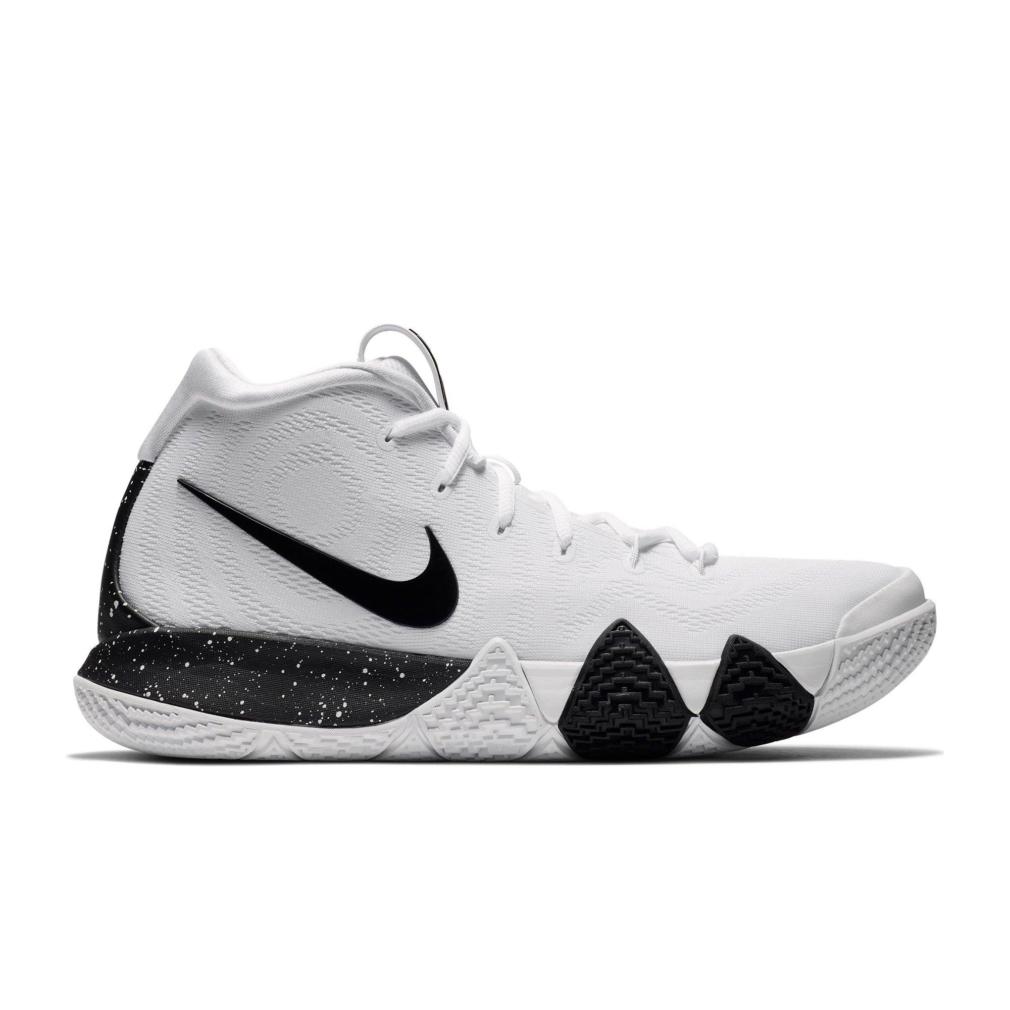 Hibbett sports kyrie 4 clearance